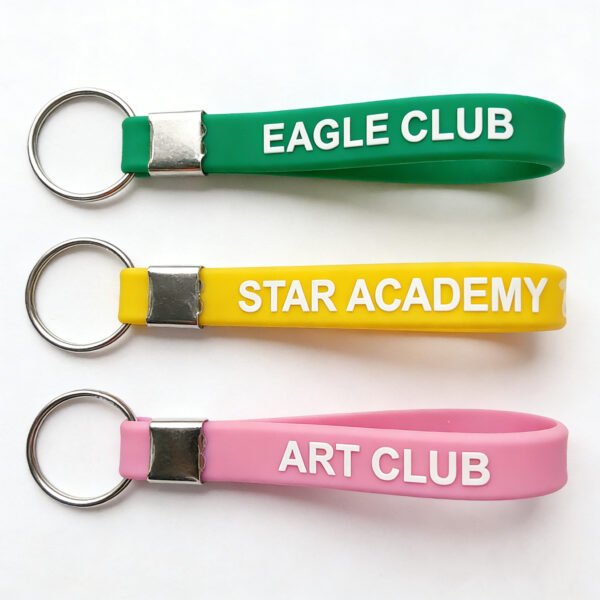 Custom Club PVC Wristband Keychains Custom Club Text PVC Wristband Keychains Wholesale Embossed Logo School Team Key Fobs