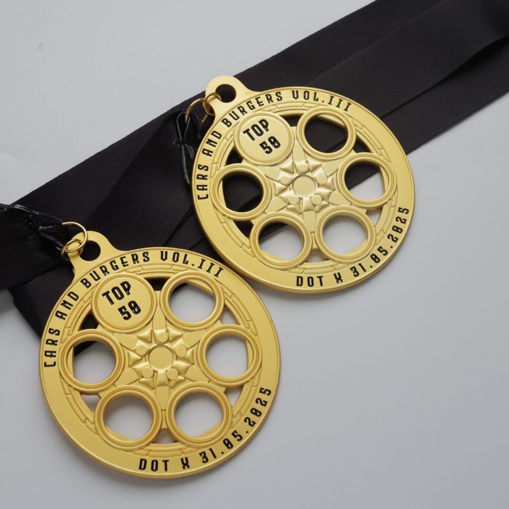 metal medal 3